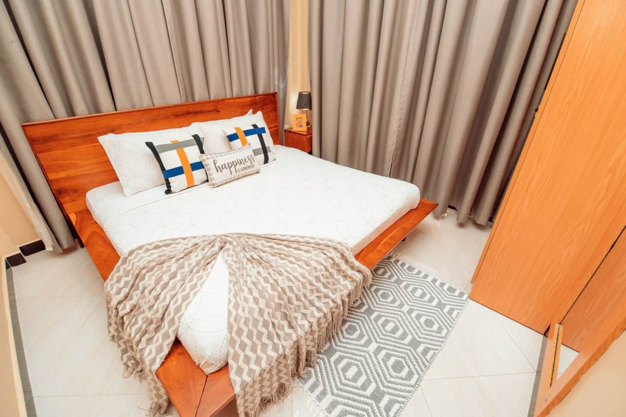 Your BEDROOM KING with KING SIZE BED