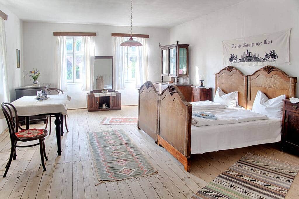 Front bedroom