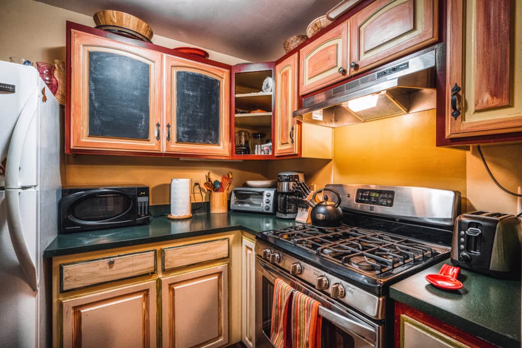 Fully Equipped Kitchen for Easy Meals and Morning Coffee