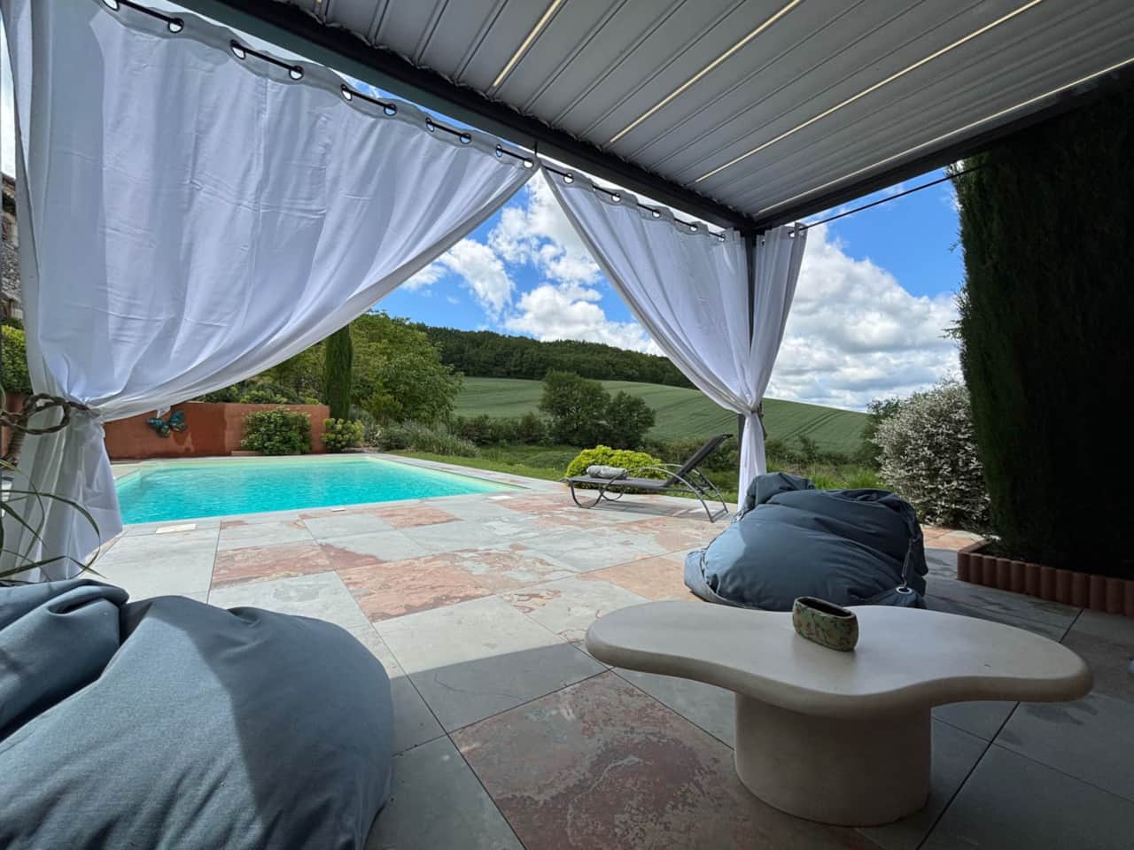 pergola