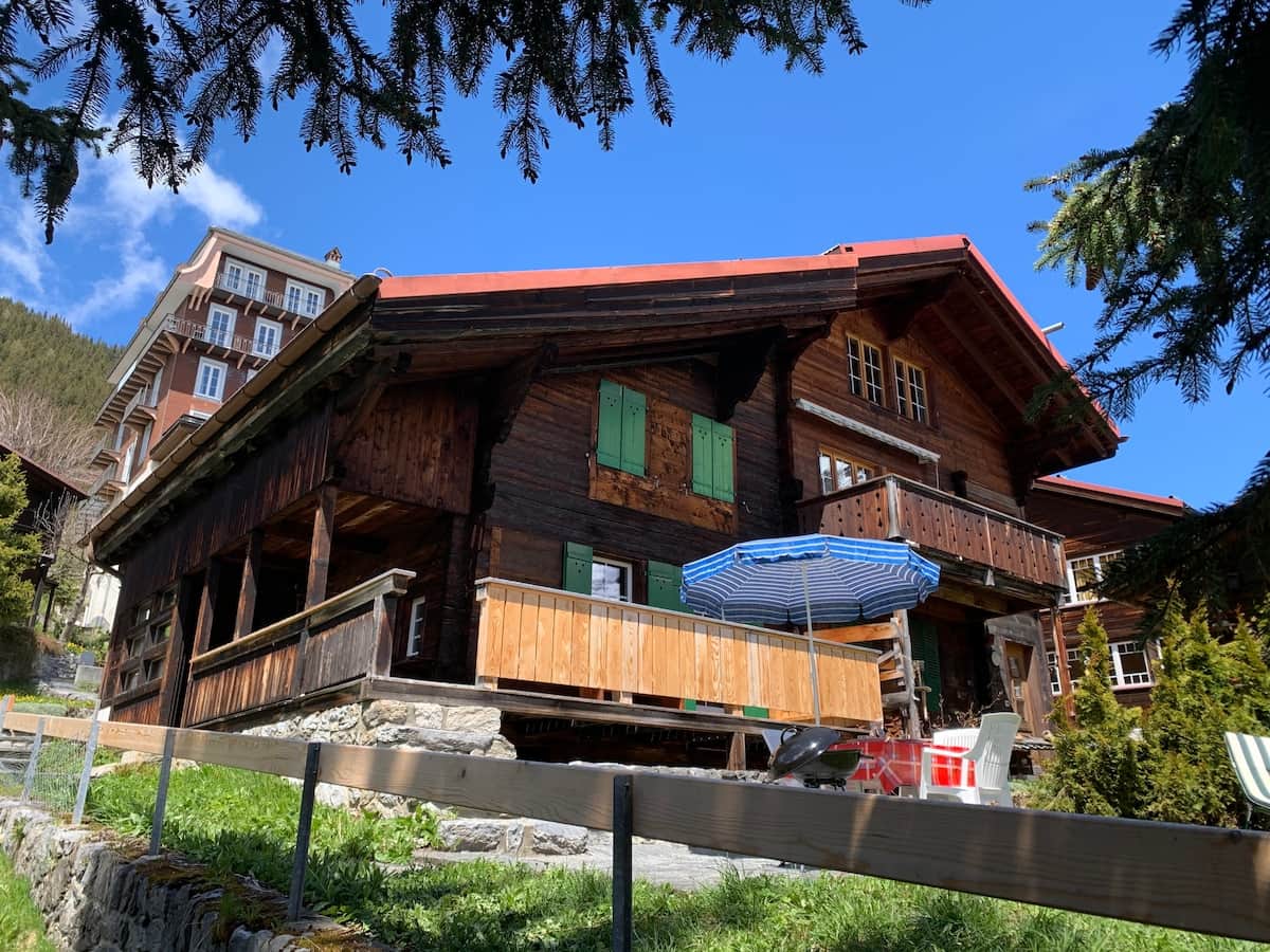 Chalet Petschenhaus in Mürren mit Garten und gedeckter Veranda