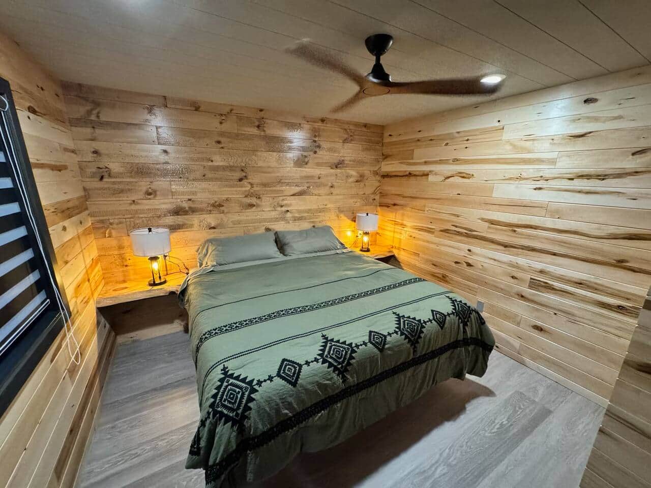 King memory foam bed 