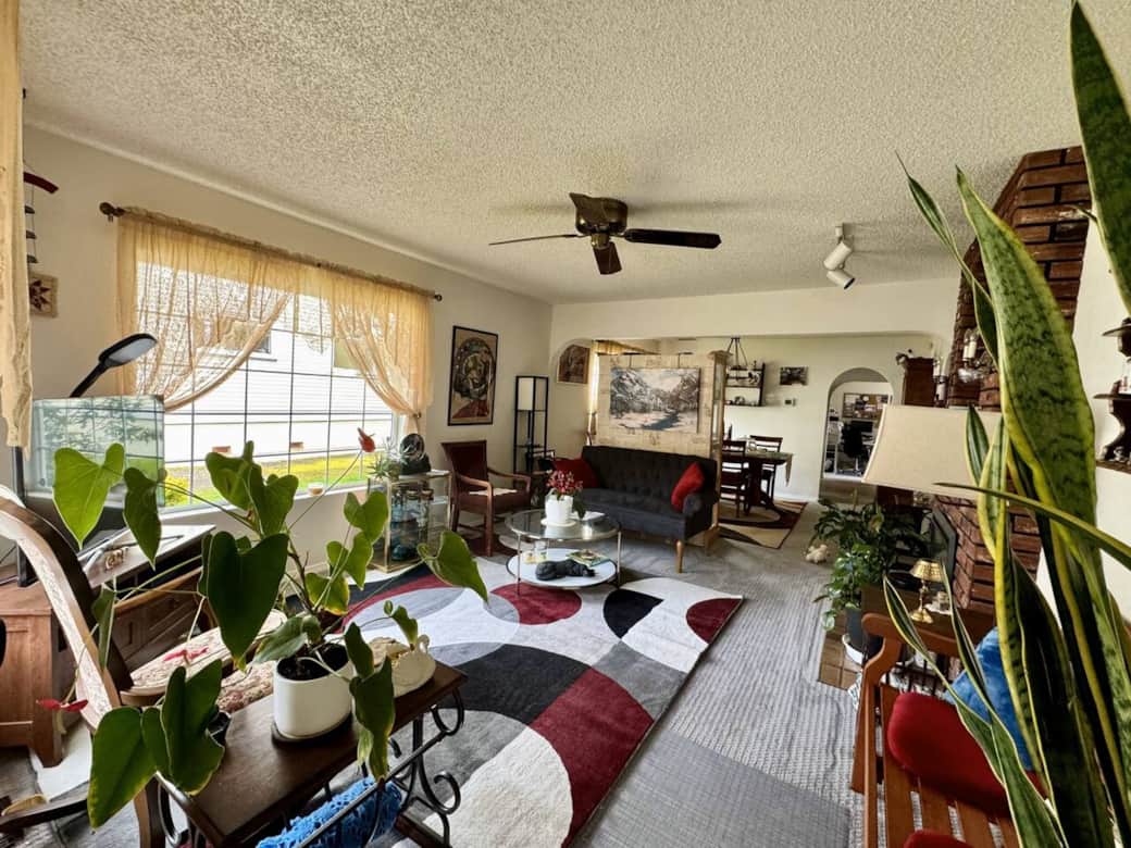 Shared Front Room