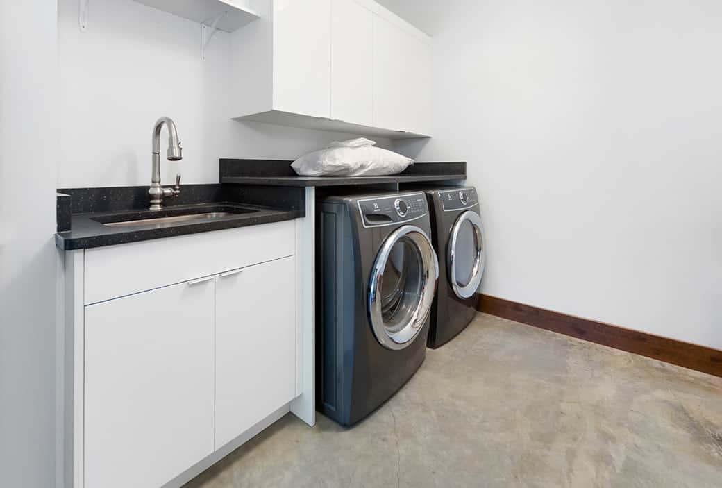 laundry room off kitchen
