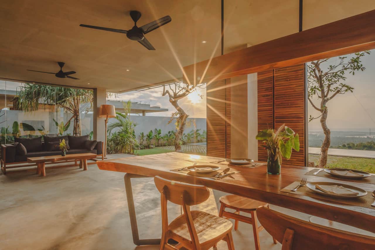 Villa Giulia  lounge and dining area