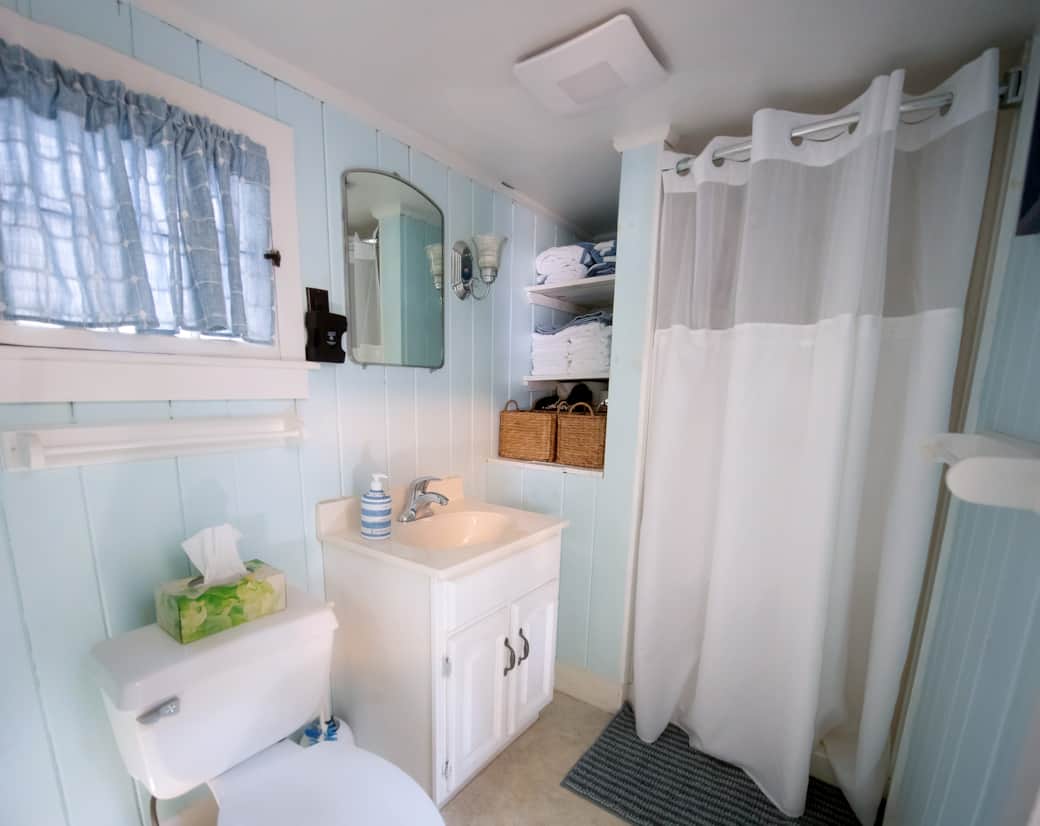 Lots of beach and bathroom towels