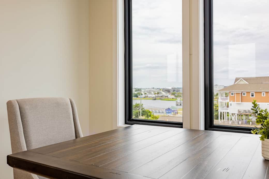 Dining room at Driftwood Carolina four-bedroom beach house