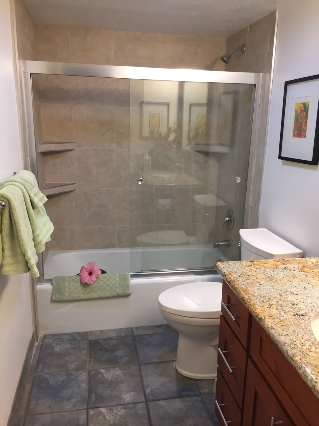 Bathroom Bathtub