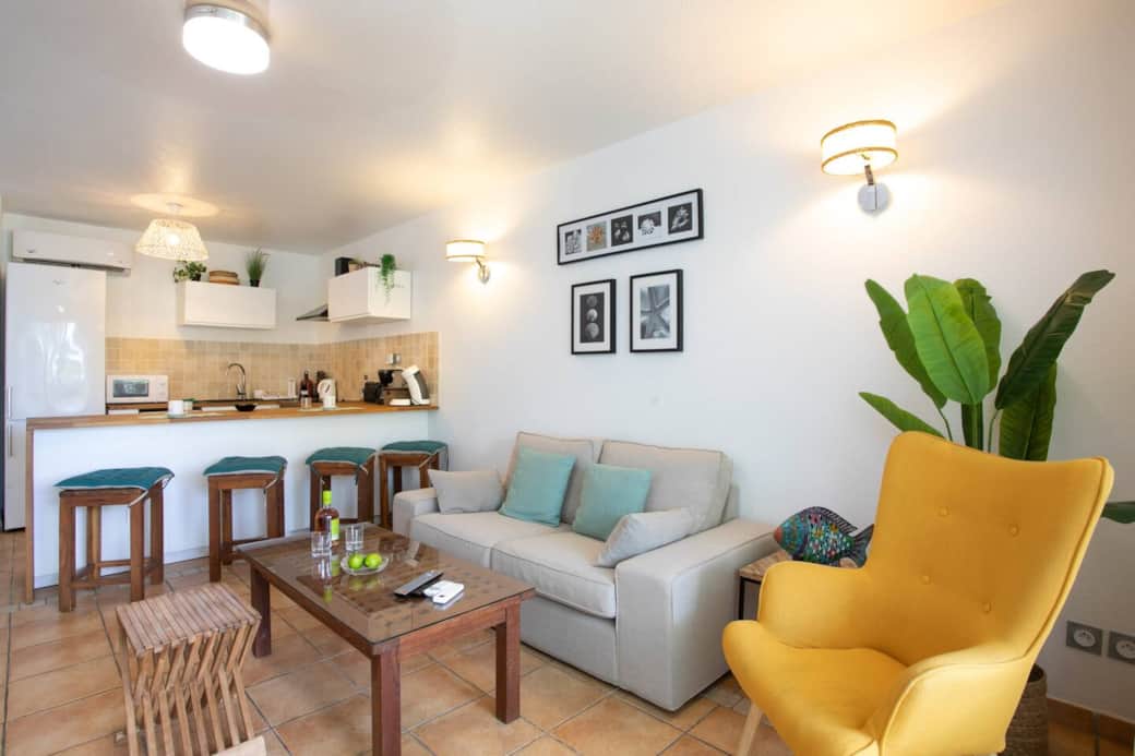 Living room with open kitchen Caribbean Riviera 7 