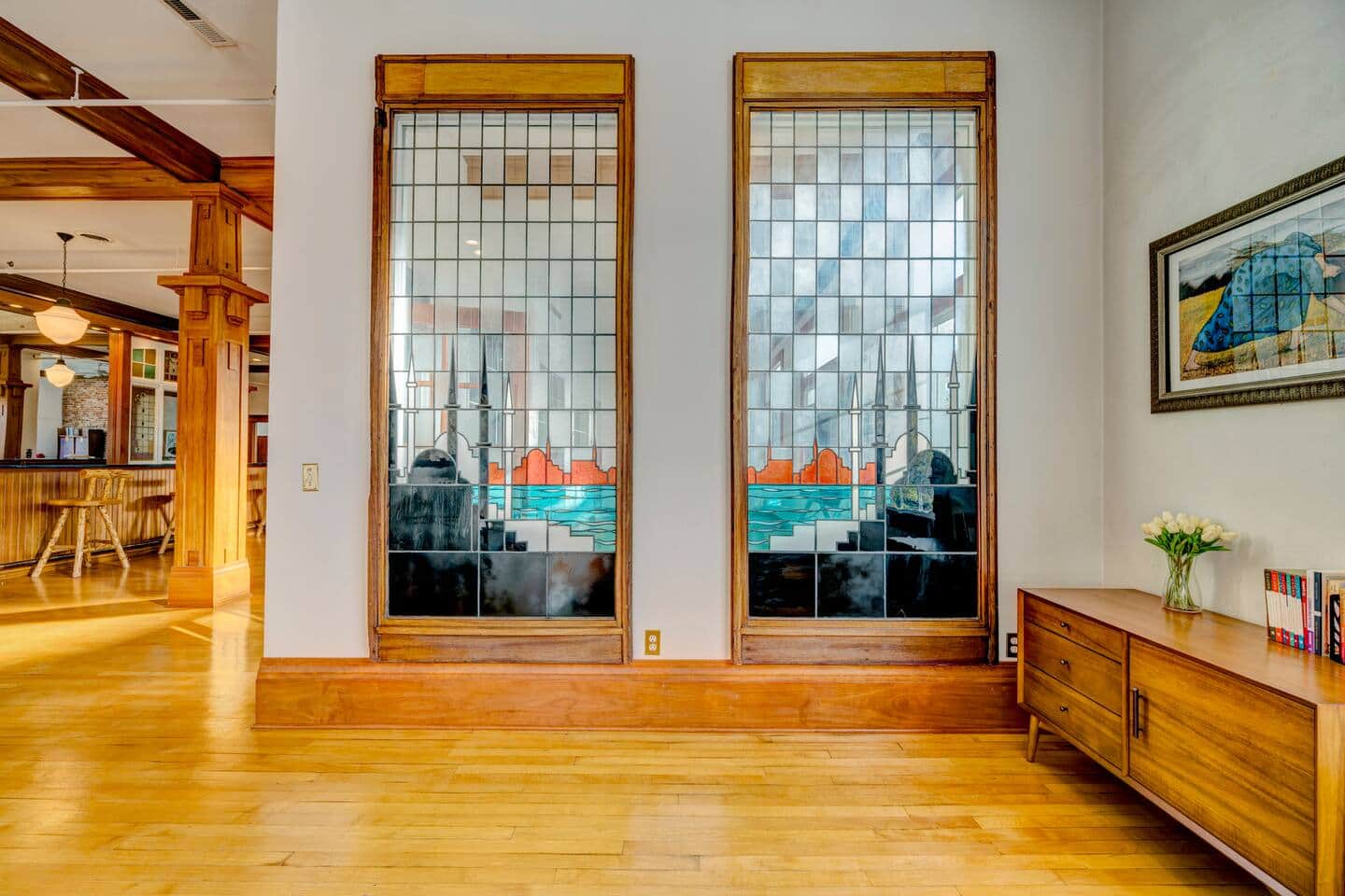 New York Store Suite entry