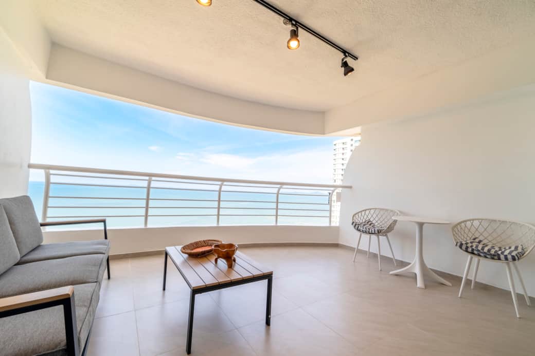 Sea Breeze Balcony