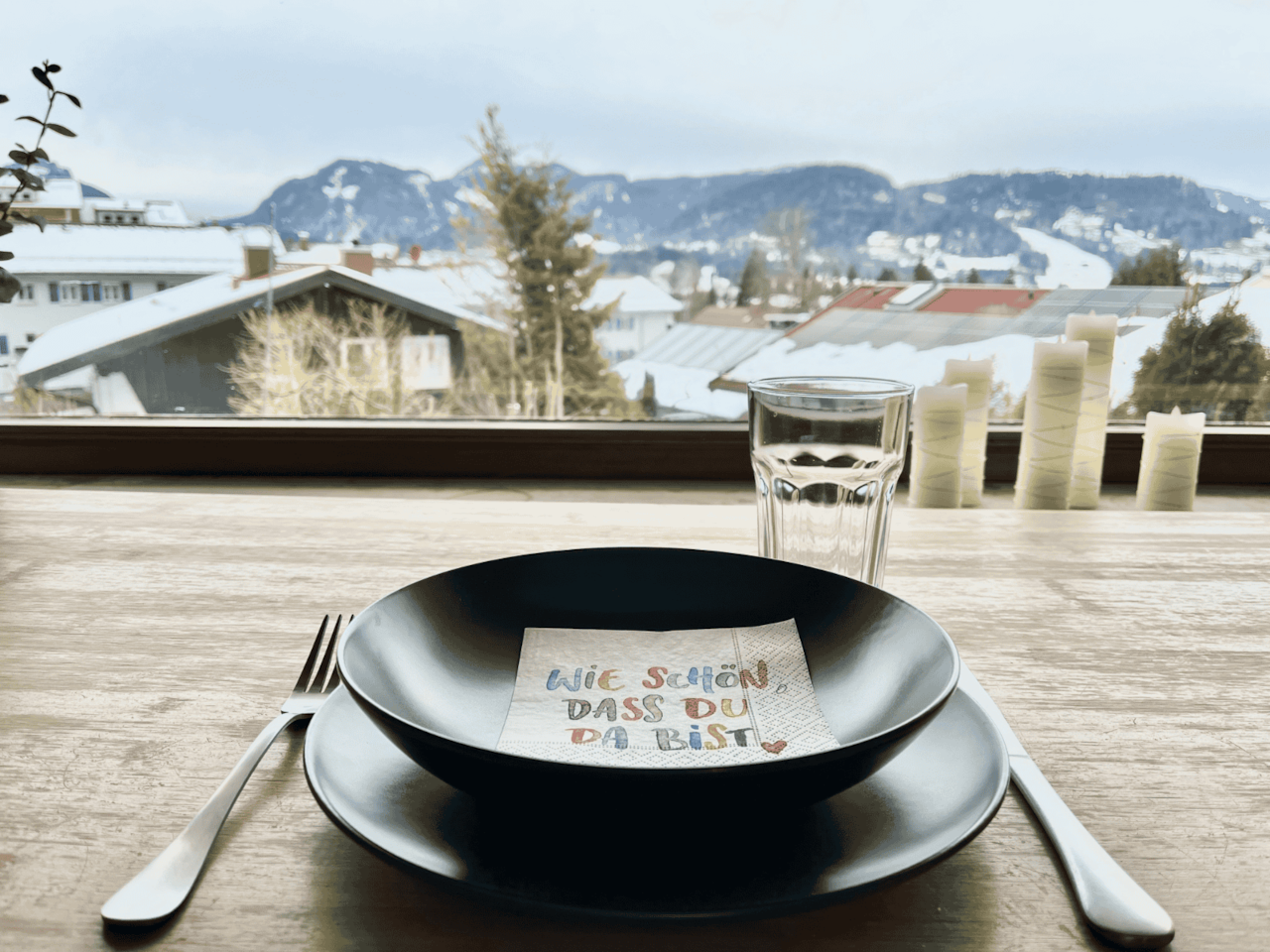 eating table