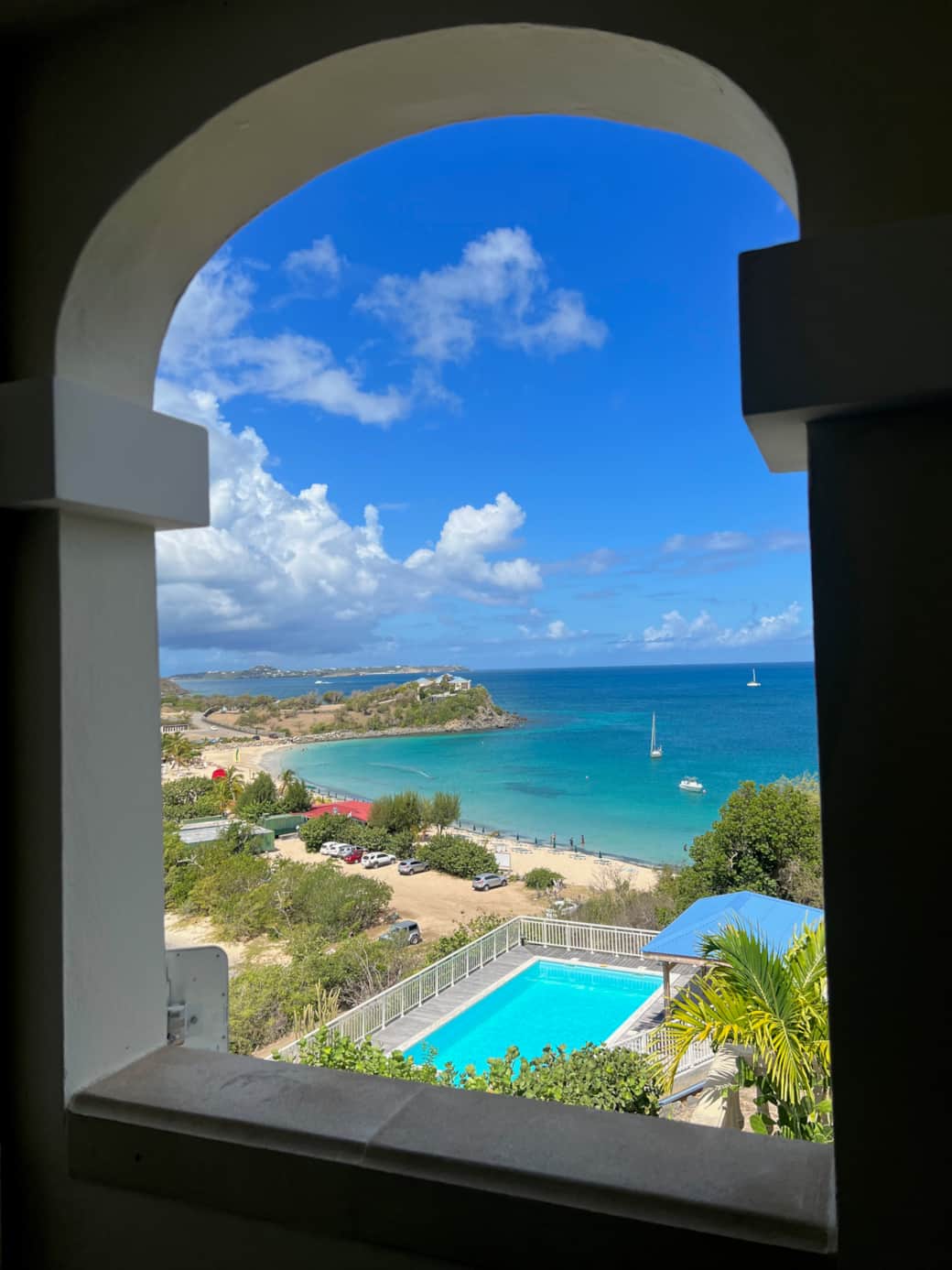 Sxm window pool friarsbay