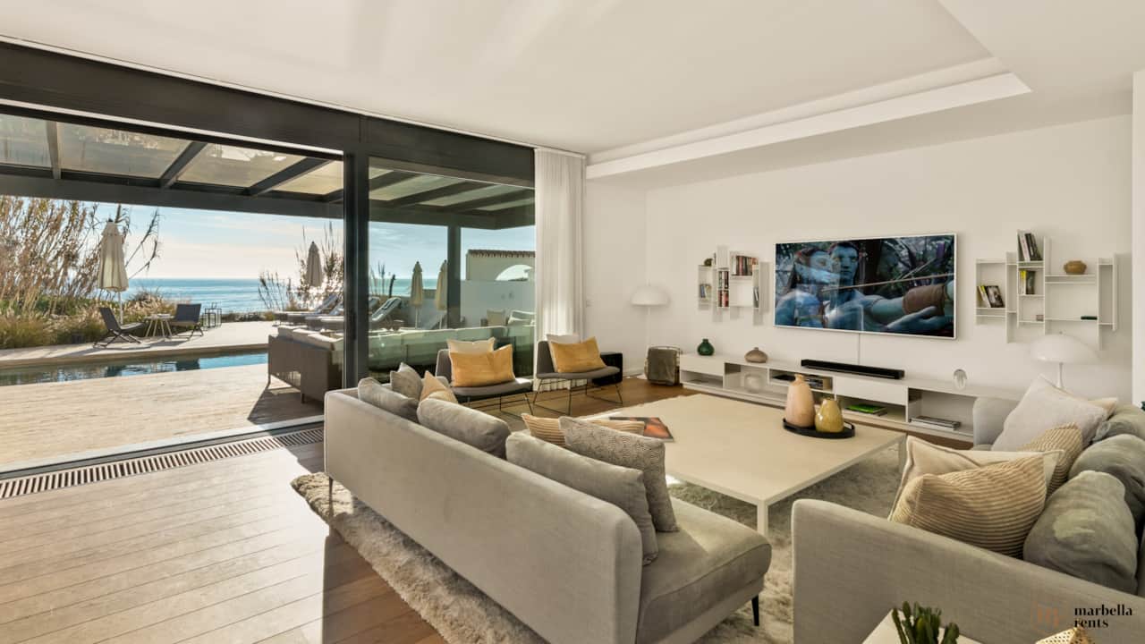 Large open plan living room.