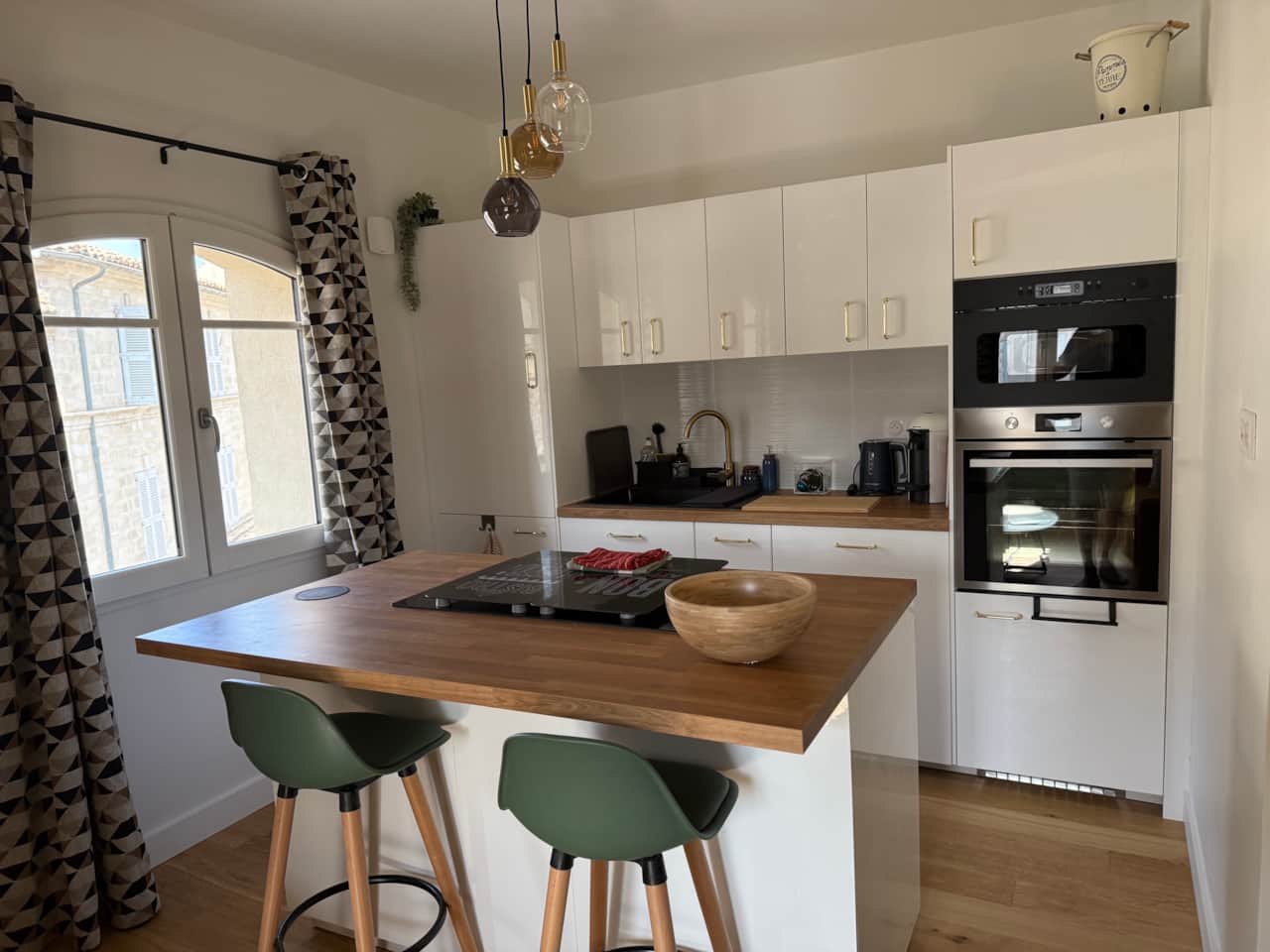 Kitchen 01