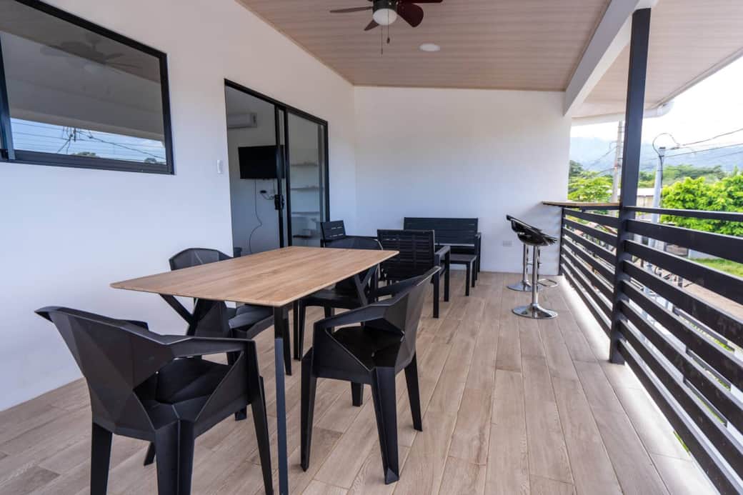 Large beautiful terrace with lots of seating Large beautiful terrace with lots of seating