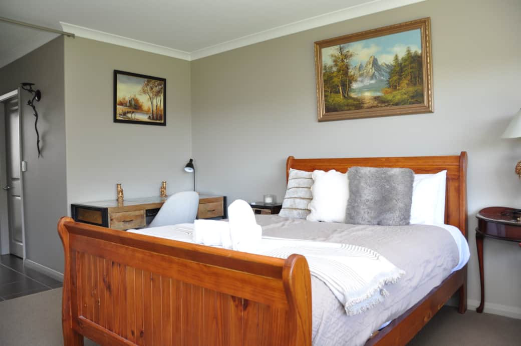 Main bedroom - decoration