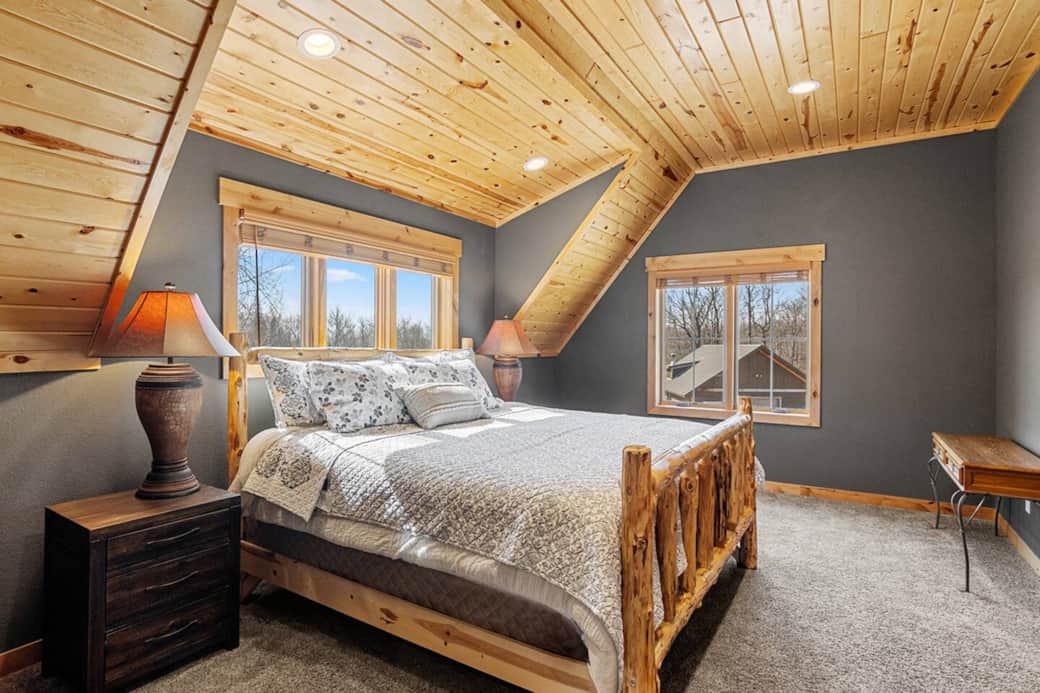 Forget all your troubles in this Luxury Owners suite.