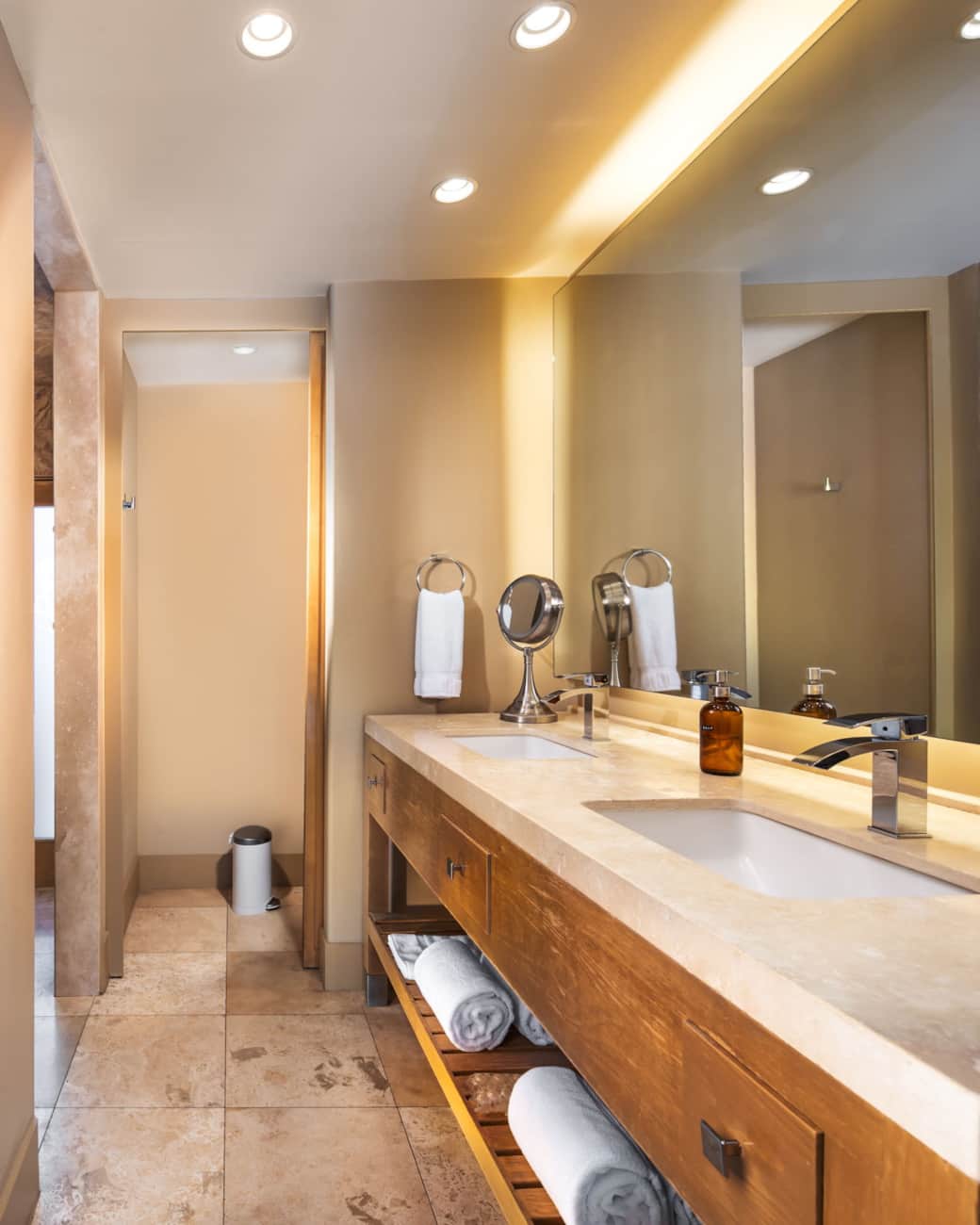 31 web or mls A15I1174 Edit