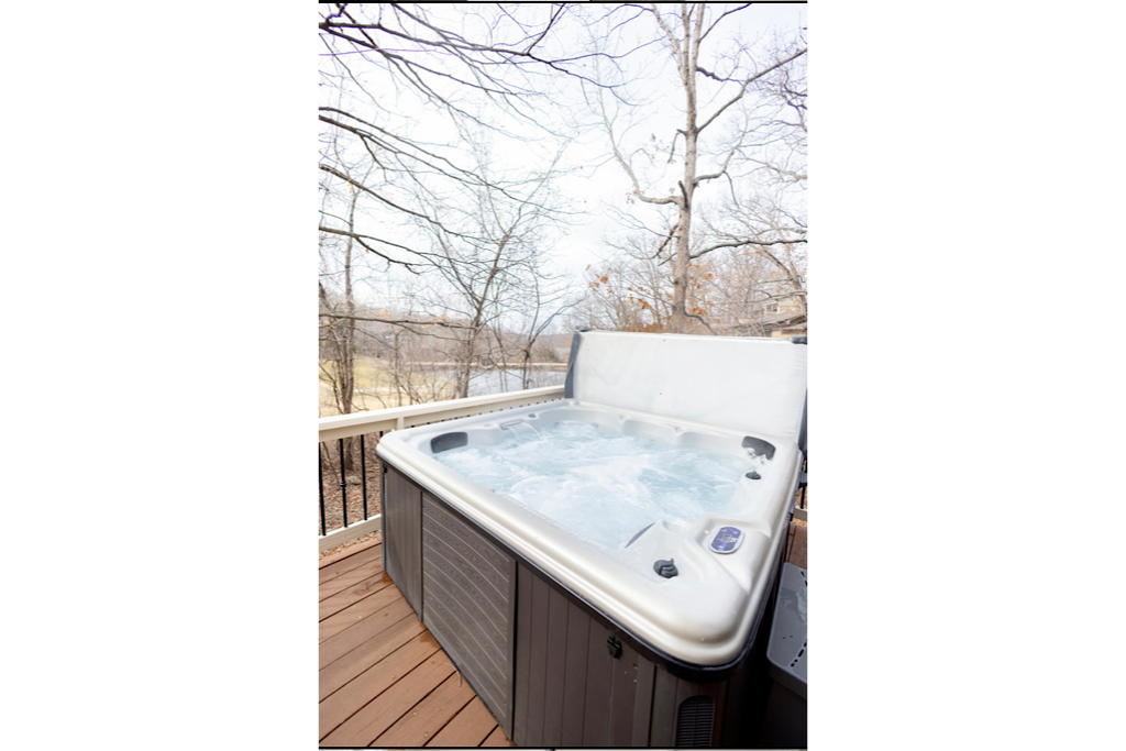 Hot tub