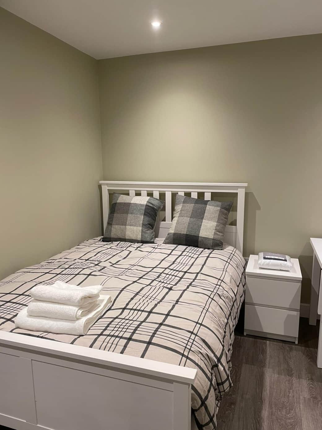 Double Bed