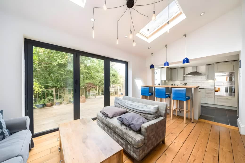 Communal Area and Kitchen upscaled