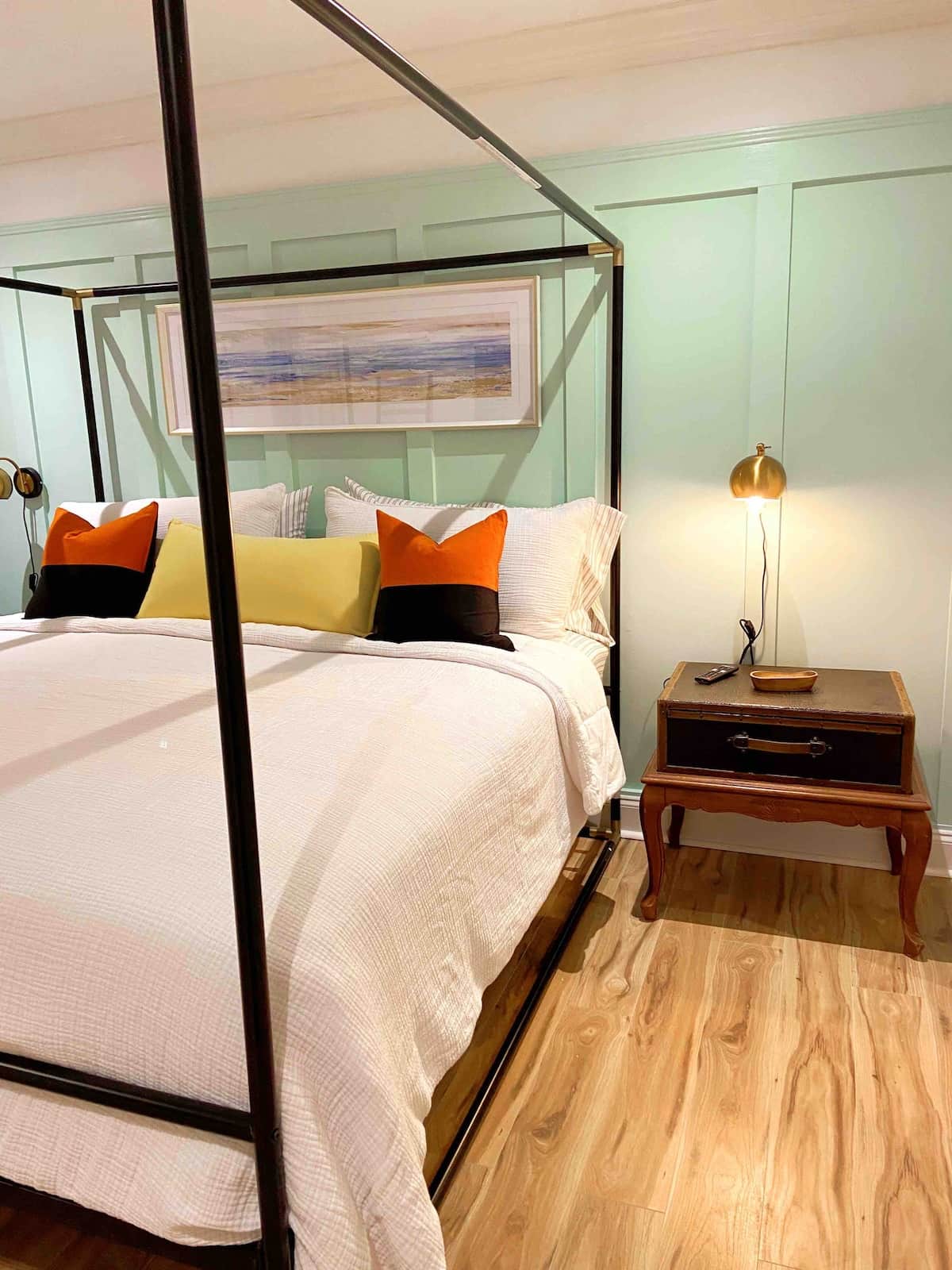 Master Bedroom - Detail 