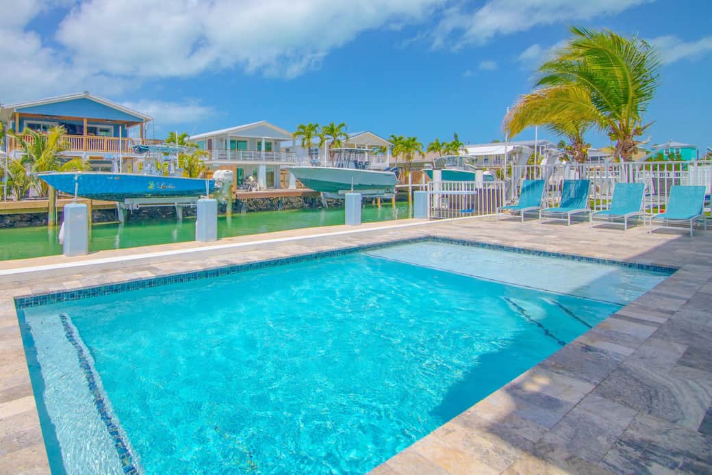 Private pool