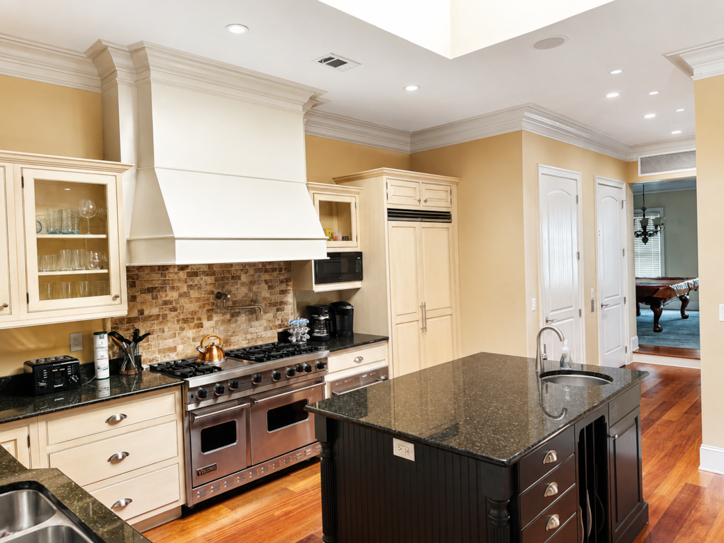 Kitchen 2
