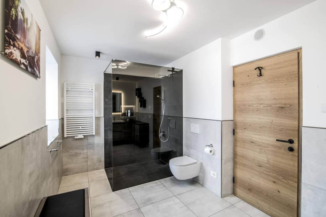 Villa Tribulaunblick_Regendusche