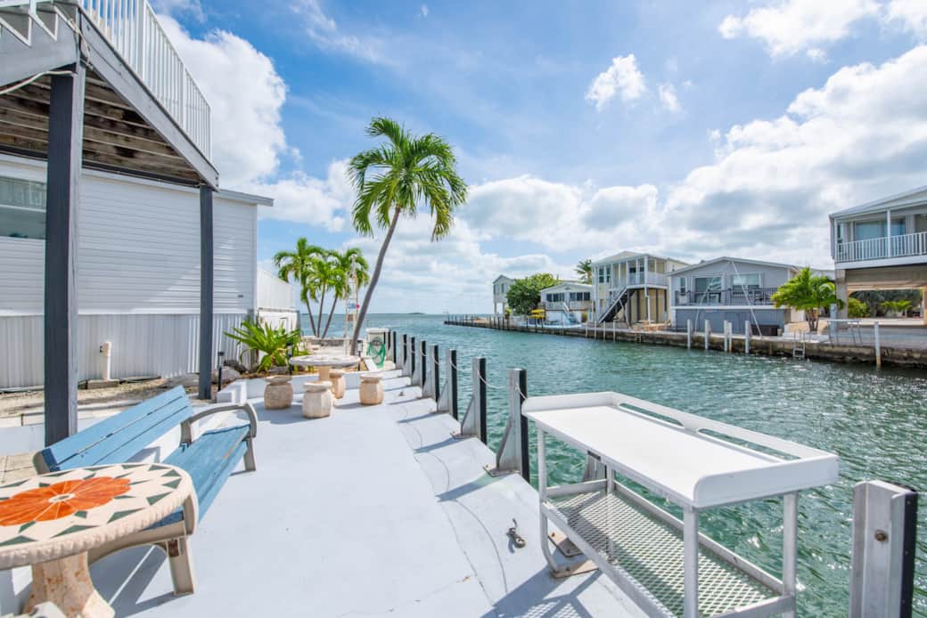 35' Seawall to dock your boat 35' Seawall to dock your boat