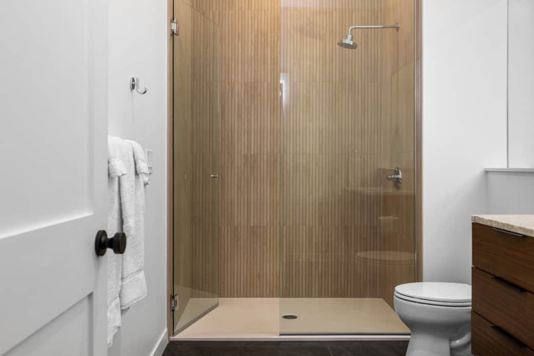 Master suite luxury shower