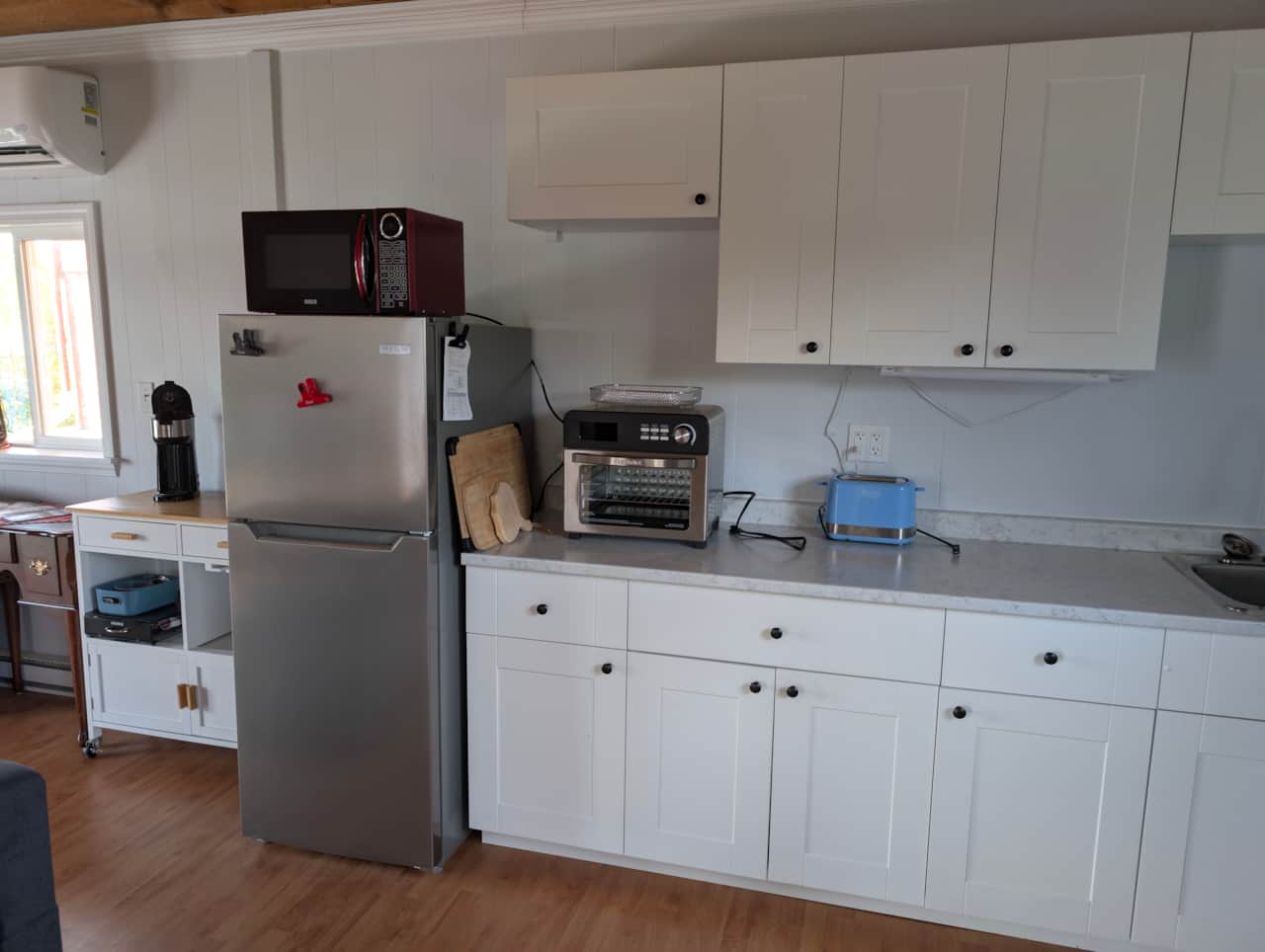 Kitchen | Cliff Haven on the Bay
