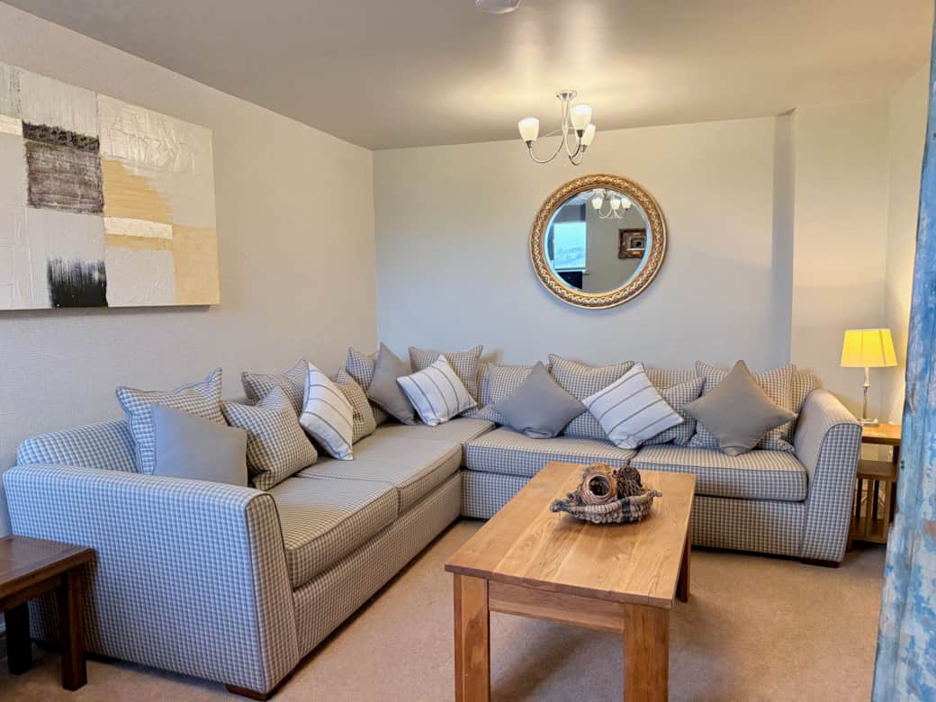 Clover Living Room