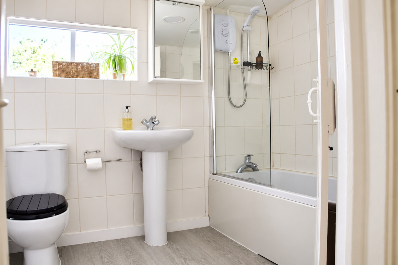 Bathroom 2