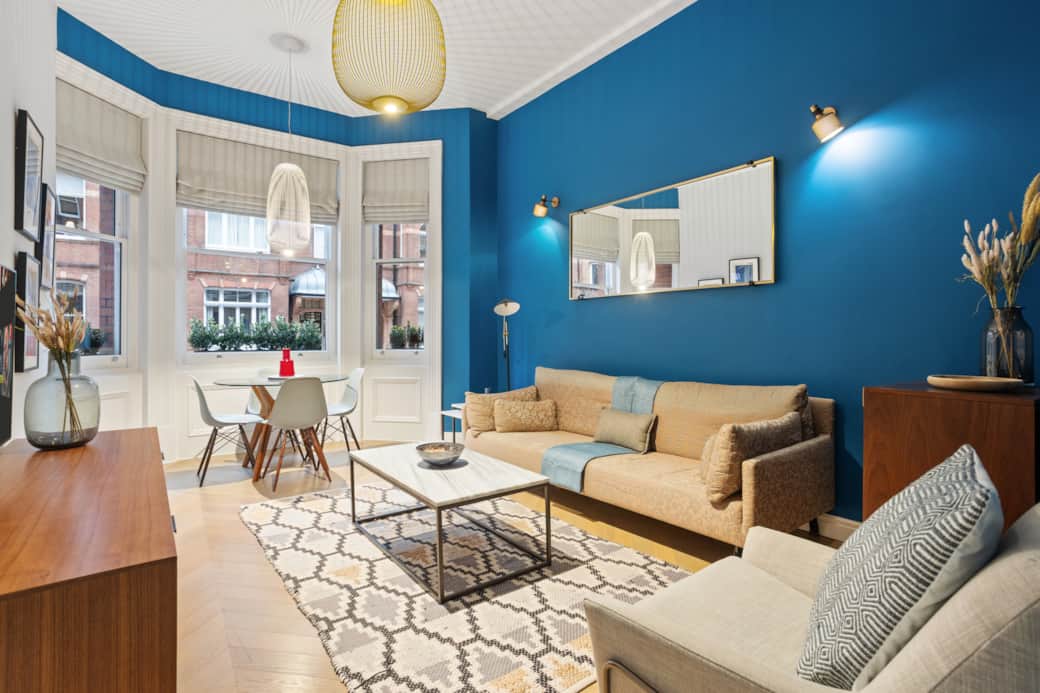 Draycott Place SW3 1[1]