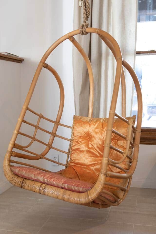 Main House - Hanging chair in living room