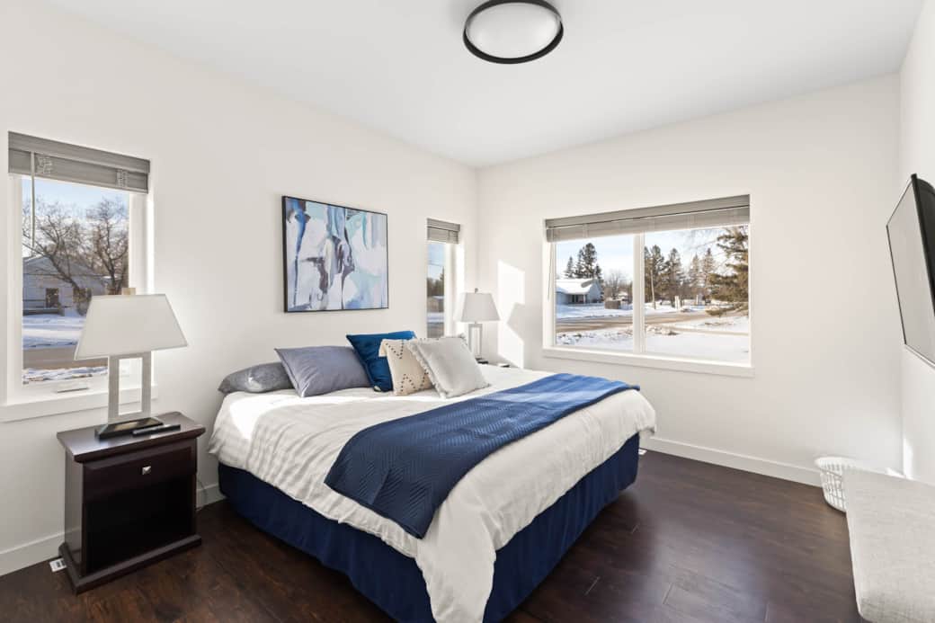 Master bedroom with king size bed