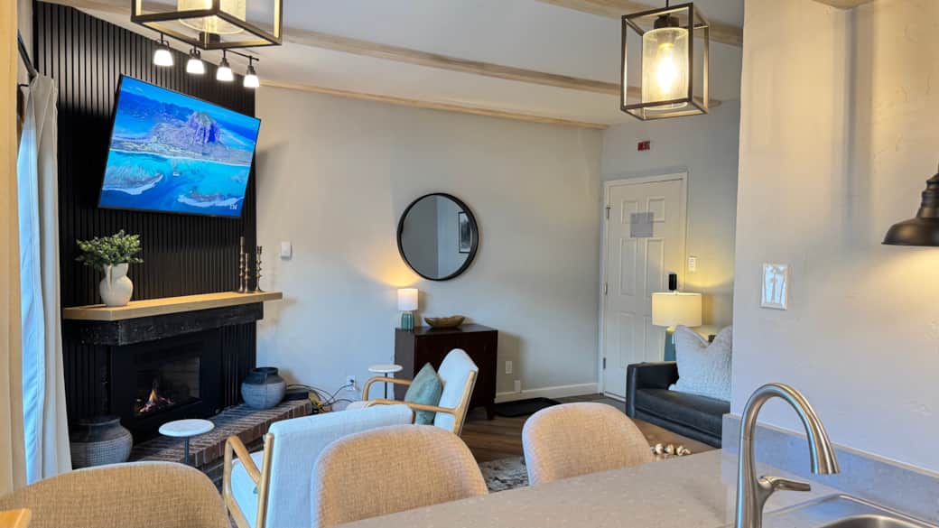 8C3BCD2E 319A 4B94 BE7C 4E14F01BECB3