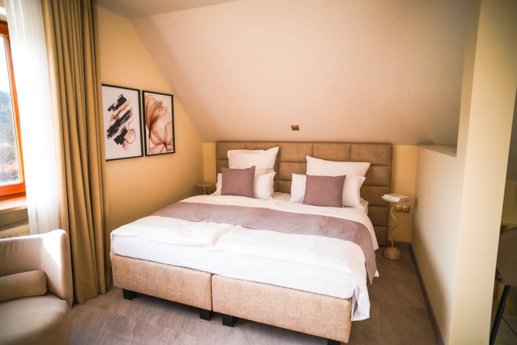 FÜNFER Schlafbereich FÜNFER Schlafbereich