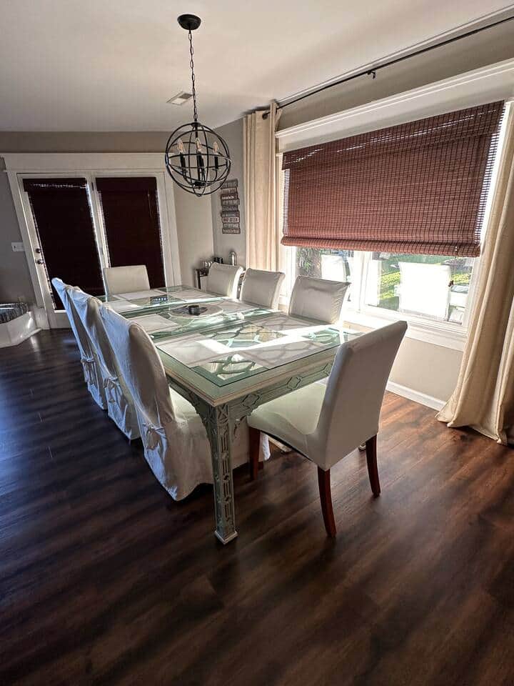 Large dining room area Large dining room area