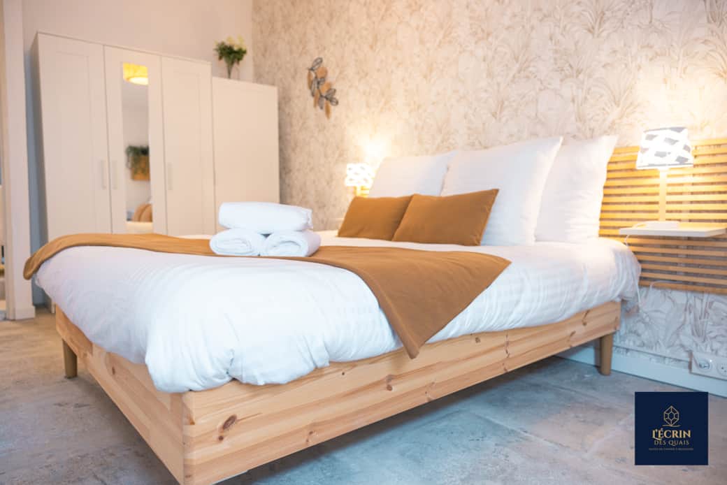 Suite appartement le temps retrouvé logement courte duree beaucaire l ecrin des quais 01