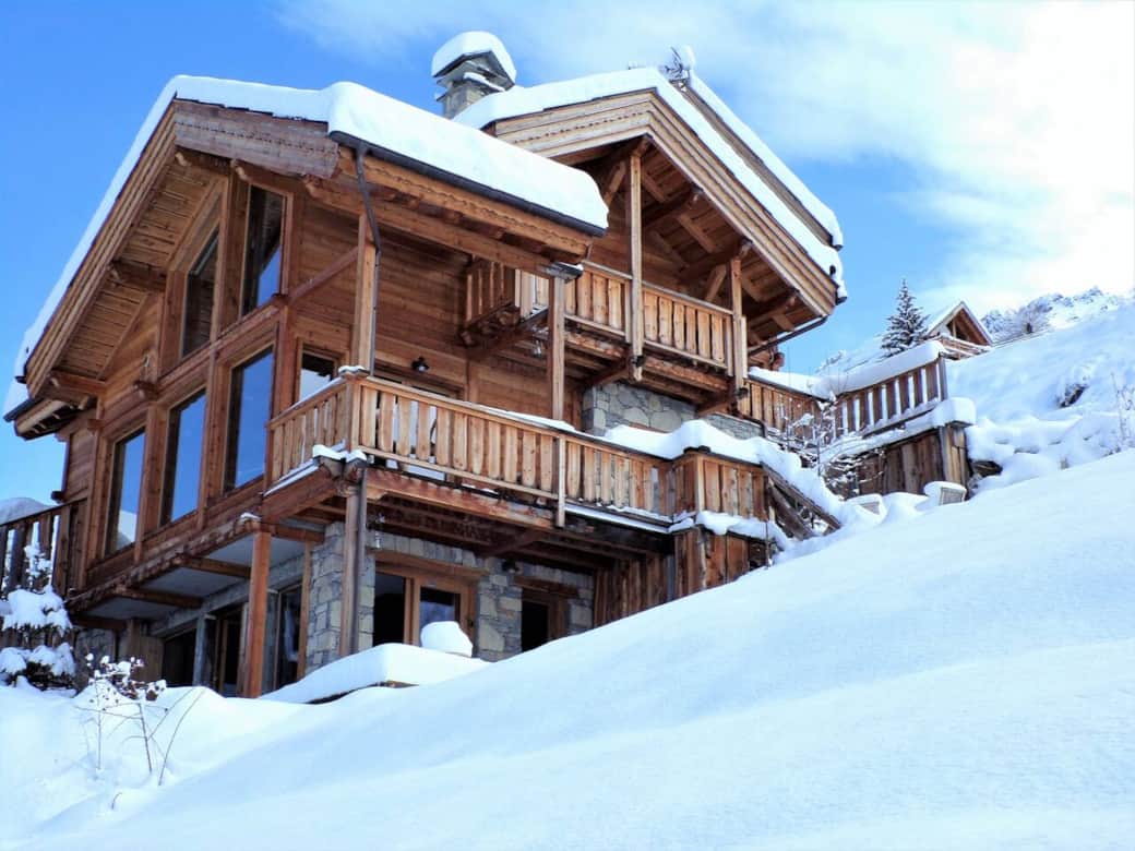 La façade ouest du chalet D La façade ouest du chalet D