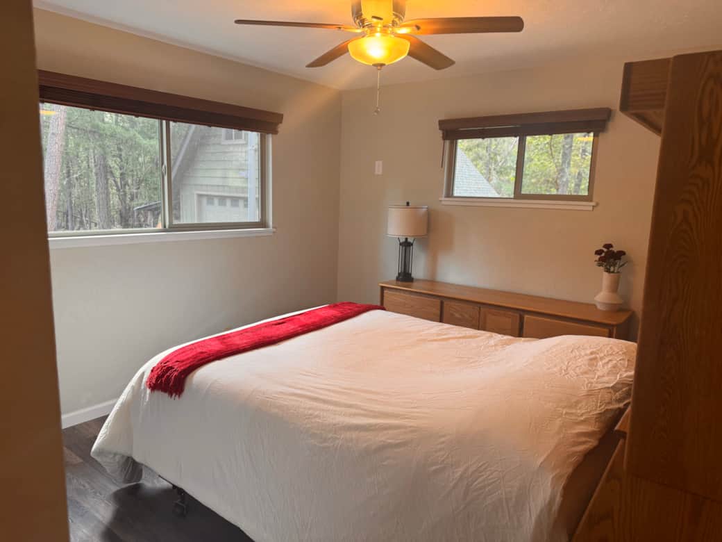 Upstairs Guest Bedroom 