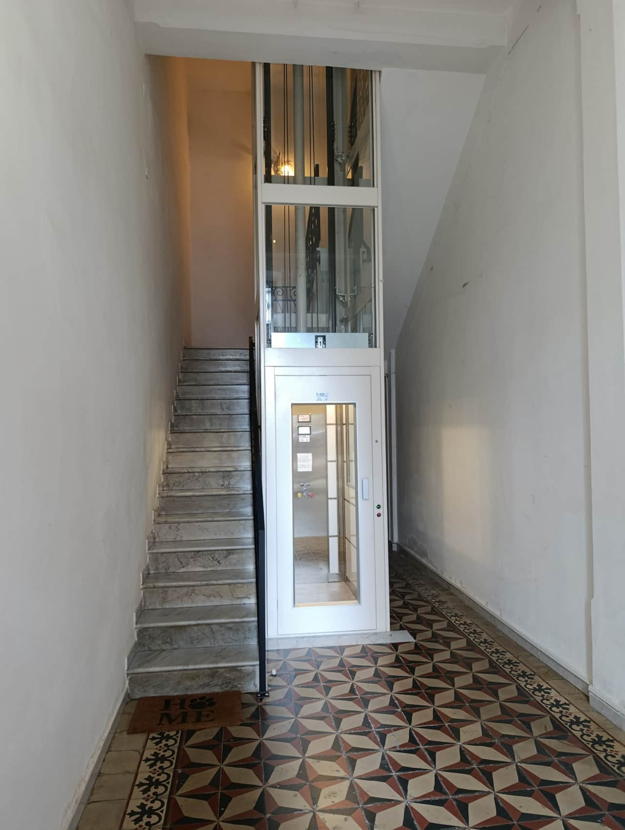 1000009715