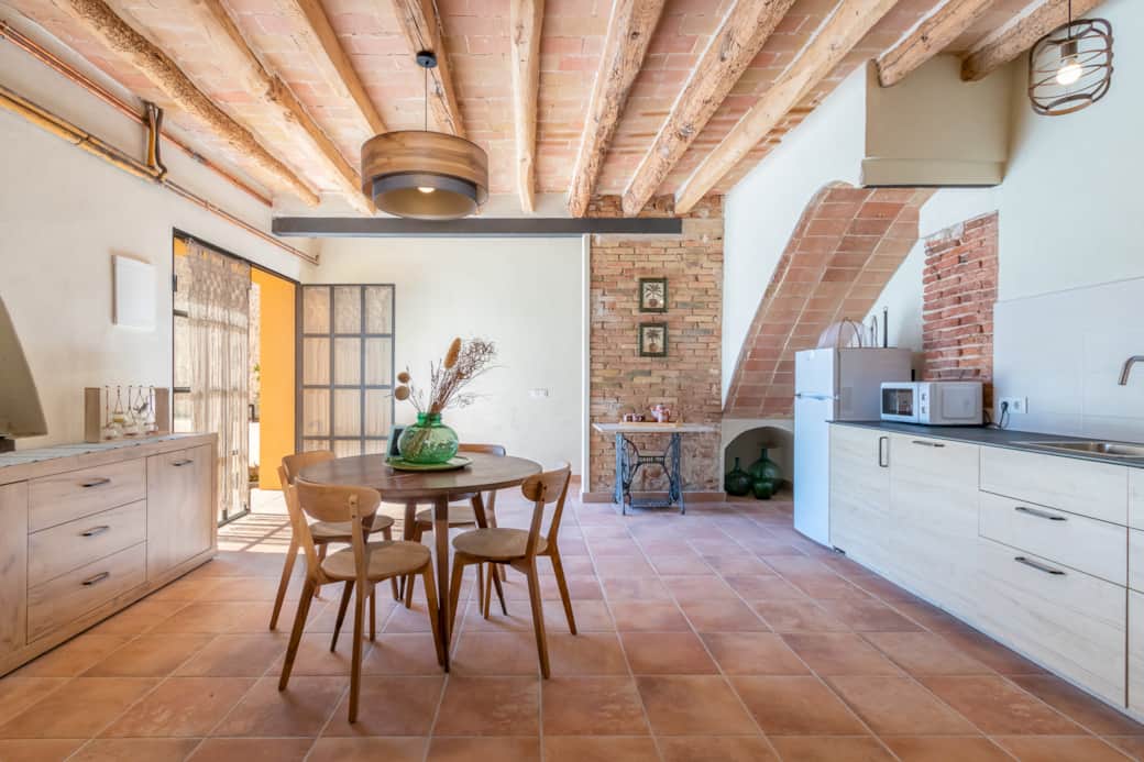 Wohn-/Esszimmer und Küche (Haus 1)