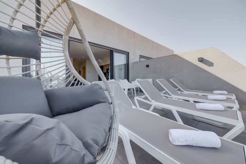 We’ve prepared pampering towels for each guest We’ve prepared pampering towels for each guest