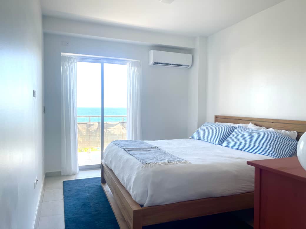 Wake up to Ocean view -Bedroom features balcony access / and air conditioned