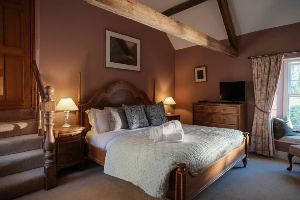 Cottage Room 2