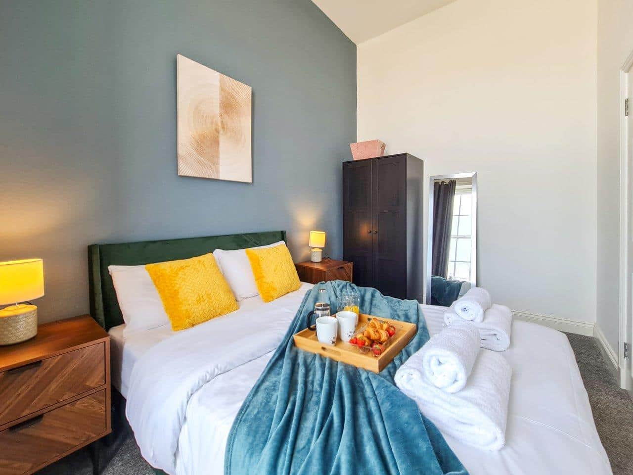 Master bed 3